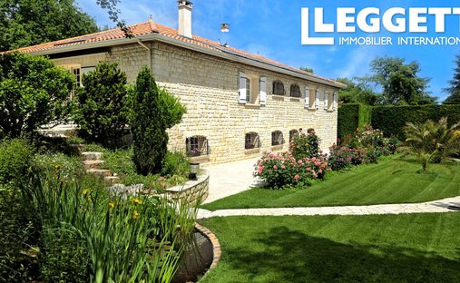 House in Puymoyen, Nouvelle-Aquitaine, France 1