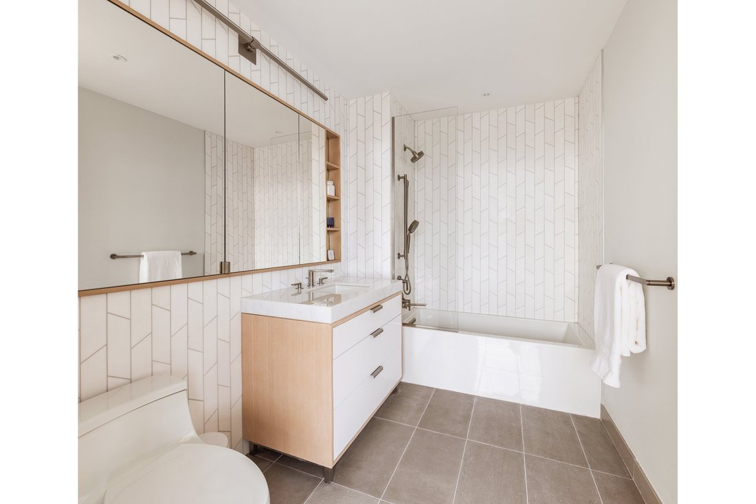 Condo in New York, New York, United States 4 - 18943750