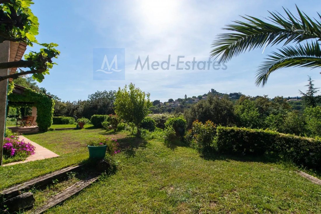 Villa a Grimaud, Provenza-Alpi-Costa Azzurra, Francia 2 - 16358691