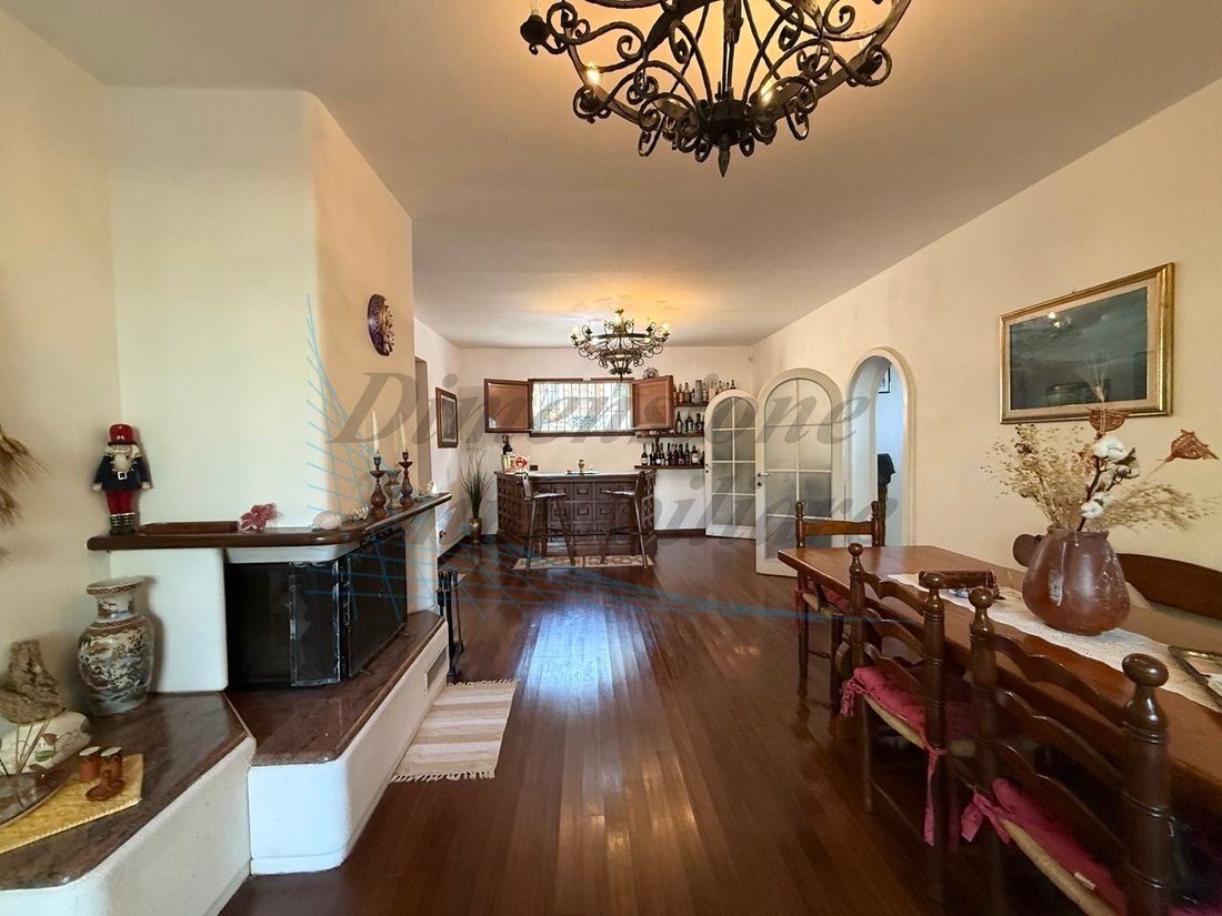 Villa in Montenero, Livorno, Tuscany 2 - 18942243