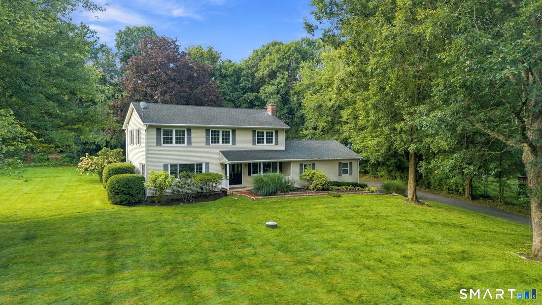 House in Danbury, Connecticut, United States 2 - 18941860