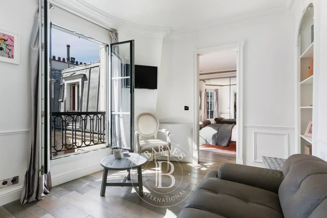Apartment in Monnaie, Paris 6e Arrondissement, Paris 1 - 18940333