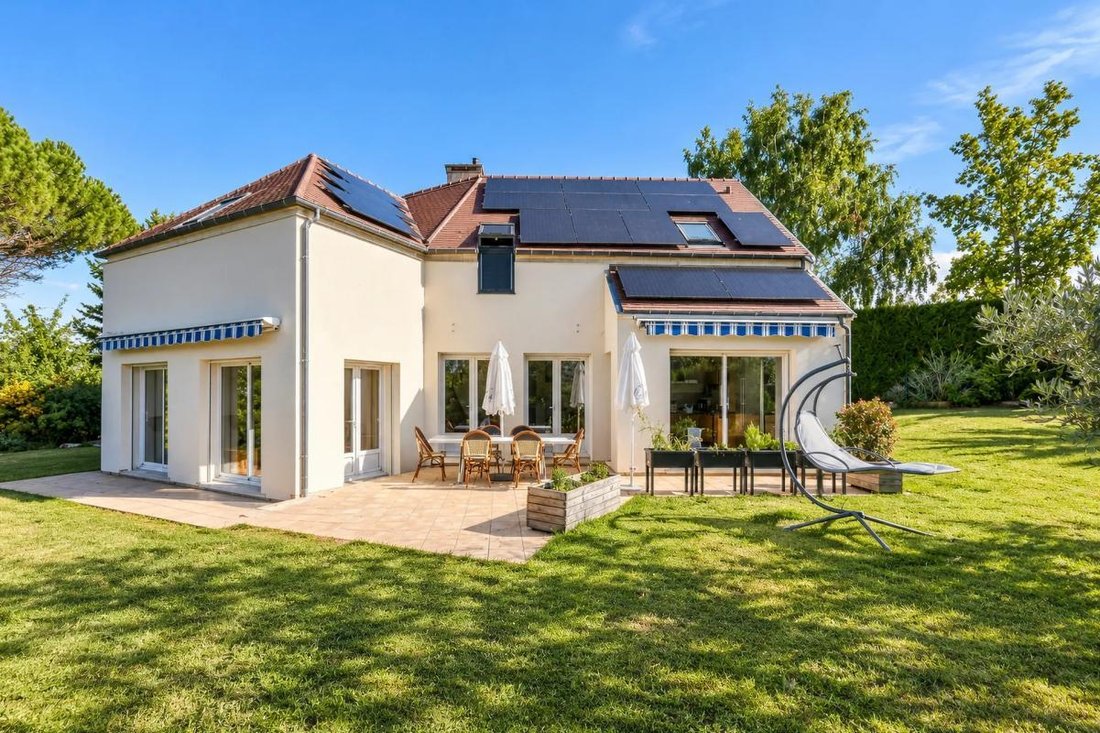 House in Orgeval, Ile-de-France, France 1 - 18943922