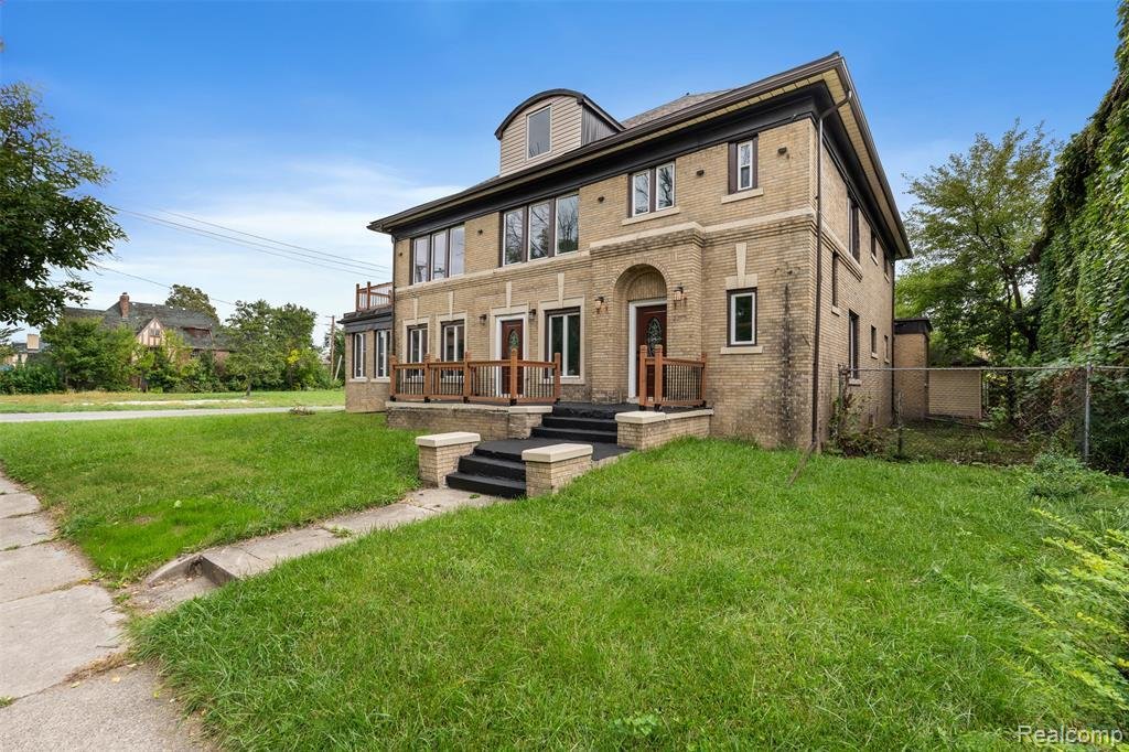 House in Detroit, Michigan, United States 2 - 18939980