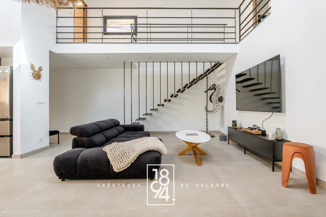 House in Ceyreste, Provence-Alpes-Côte d'Azur, France 2 - 18940406
