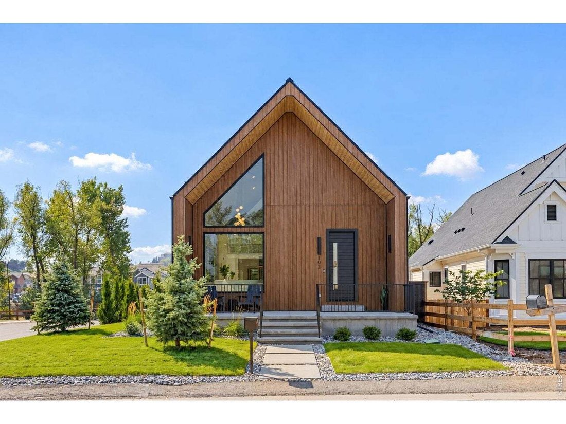 Lafayette, Colorado, United States 2 - 18942253