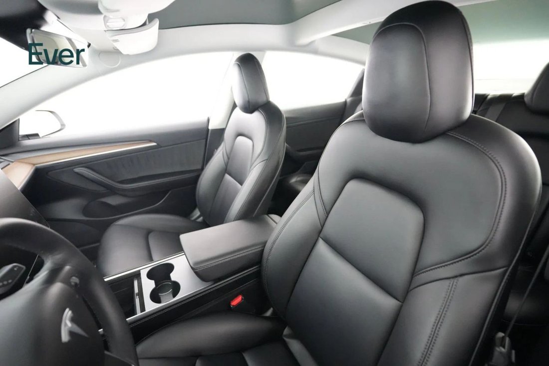 Sedan in San Francisco, CA, United States 4 - 18614478
