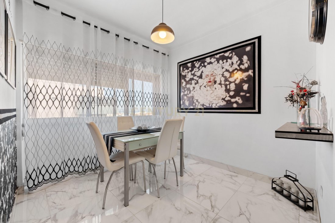 Apartment in Alto do Seixalinho, Santo Andre e Verderena, Setubal, Portugal 3 - 18943861
