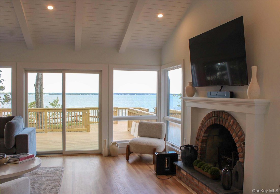 House in Hampton Bays, New York, United States 5 - 18939489