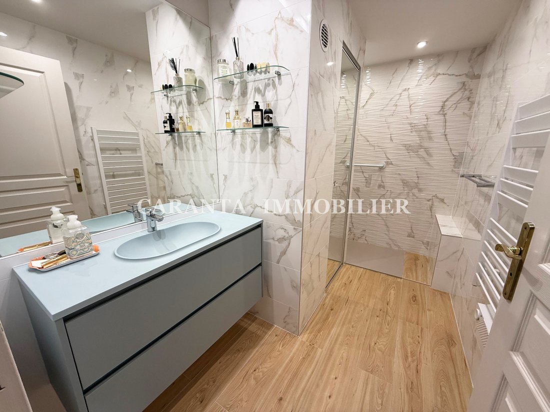 Apartment in Nartelle-Noyer-Bellevue-bd des Sardinaux, Sainte-Maxime, France 5 - 18943654