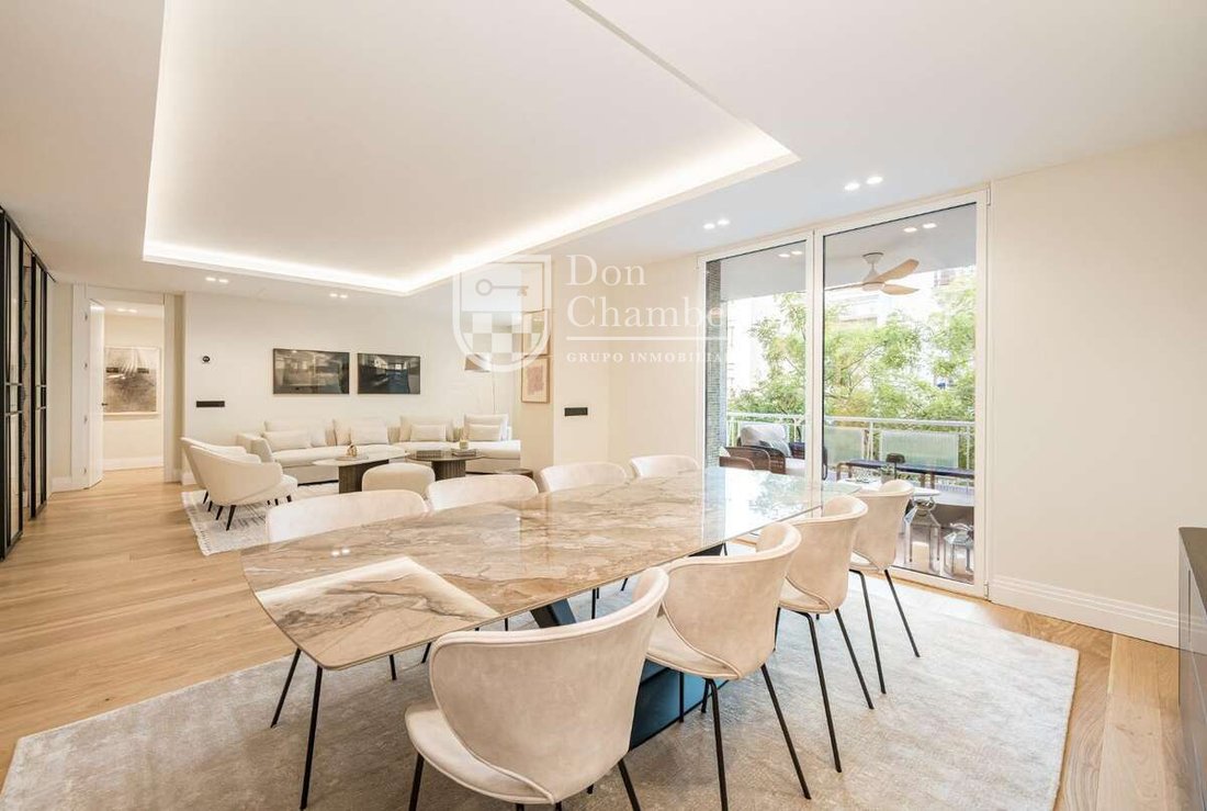 Apartment in Chamberi, Madrid, Spain 2 - 18939839