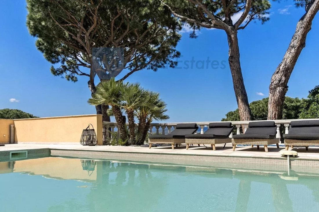 Villa in Ville-Les Saquedes-Le Bouillonnet, Sainte-Maxime, France 4 - 16501760