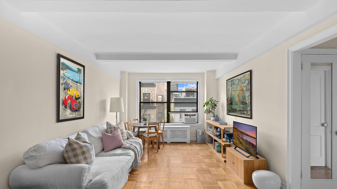 Co Op in New York, New York, United States 2 - 18943775