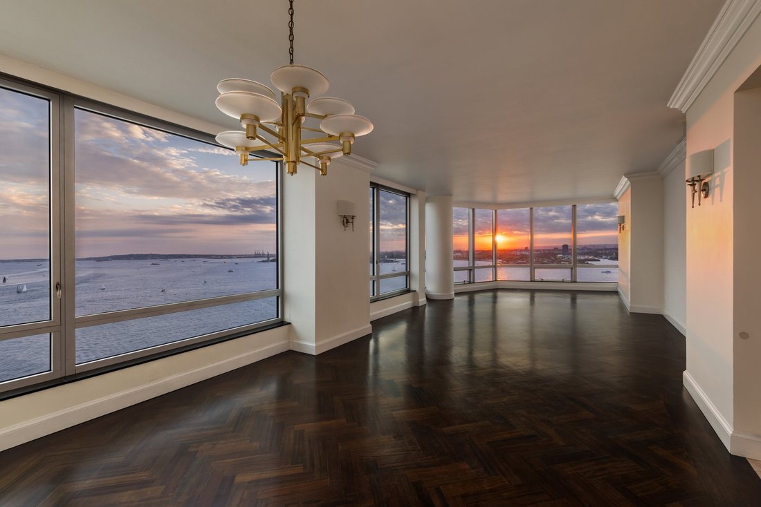 Condo in New York, New York, United States 1 - 18943759