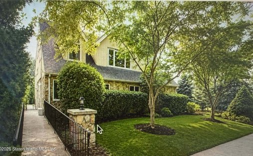 House in New York, New York, United States 1