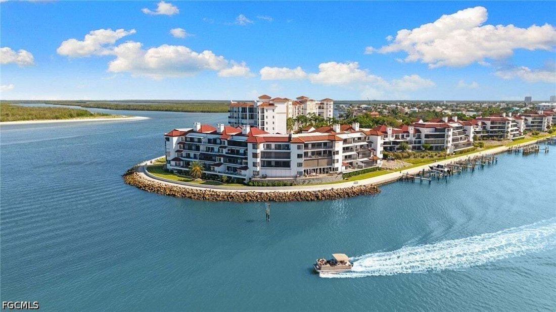 Condo in Naples, Florida, United States 1 - 18941946