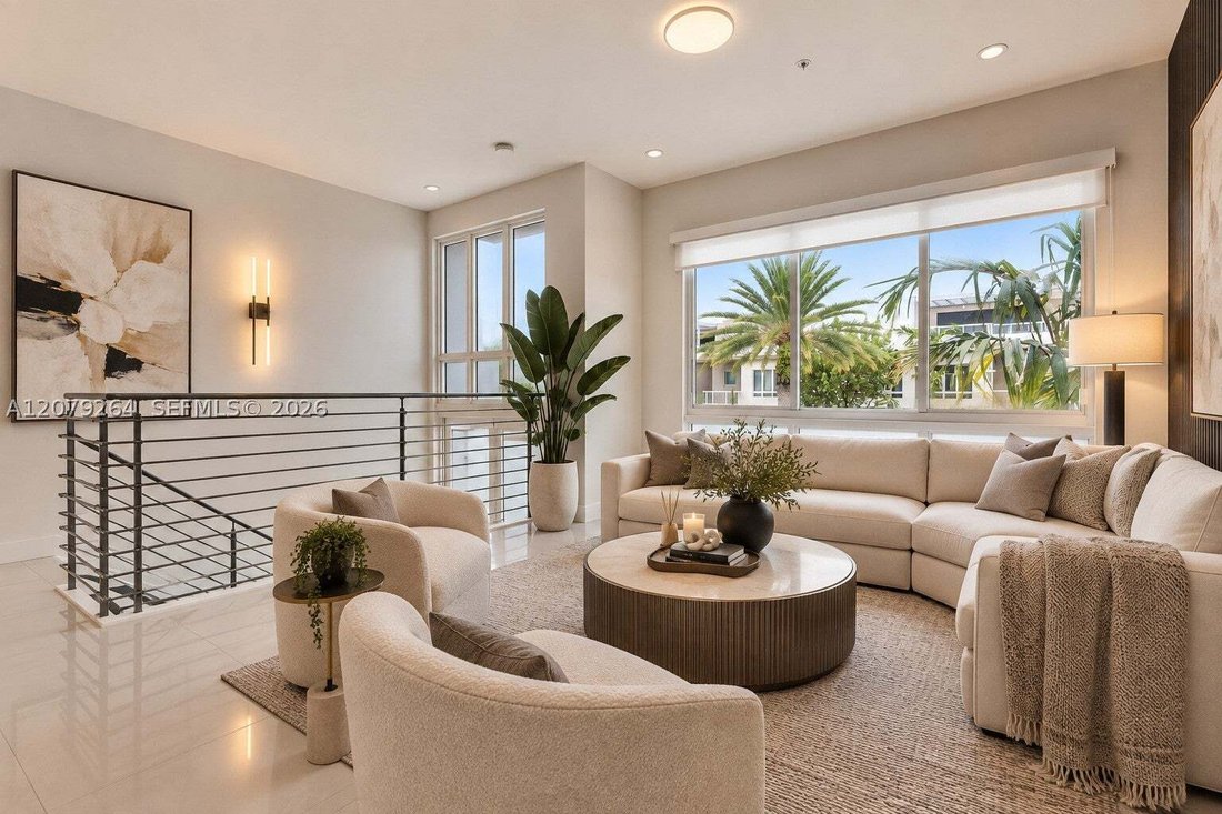 Residenza a Doral, Florida, Stati Uniti 1 - 18768549