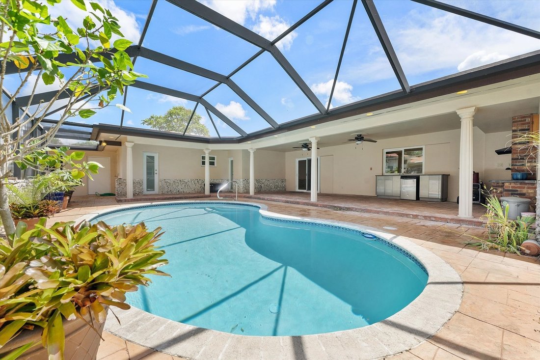 House in Hollywood, Florida, United States 2 - 18939999