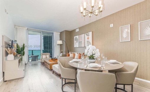 Condo in Hollywood, Florida, United States 1