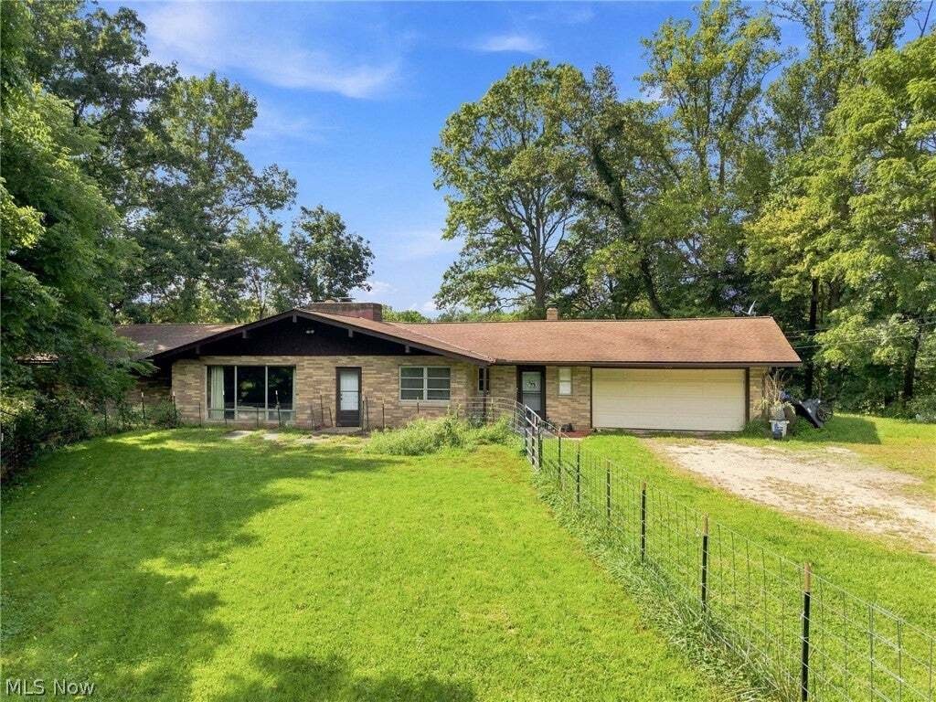 House in Columbia Station, Ohio, United States 1 - 18942677