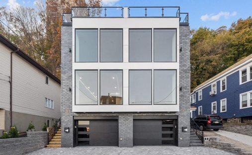 Townhouse in Edgewater, New Jersey, United States 1