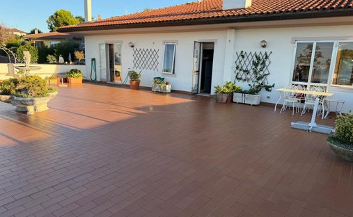 Penthouse in Borgo Rodi, Ancona, Italy 1