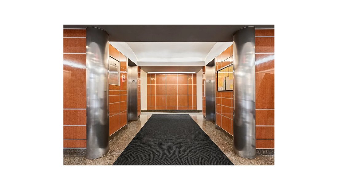 Co Op in New York, New York, United States 1 - 18943772