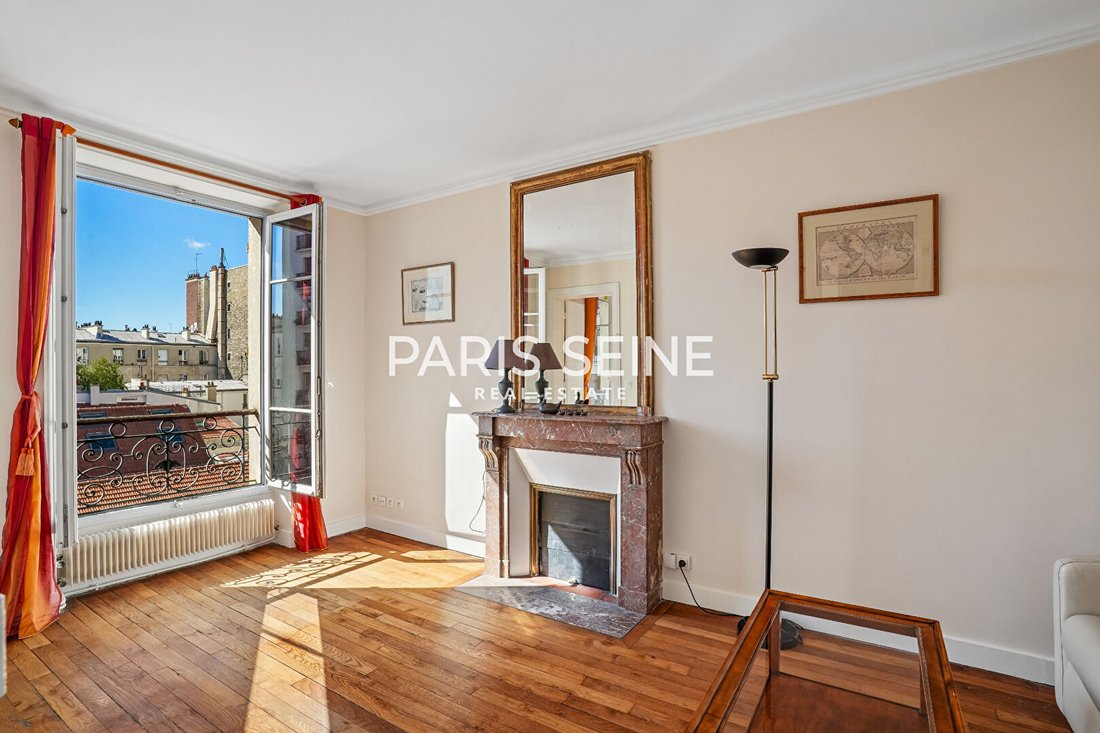 Apartment in Gros Caillou, Paris 7e Arrondissement, Paris 2 - 18944403