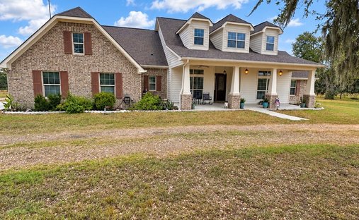 House in Cuero, Texas, United States 1