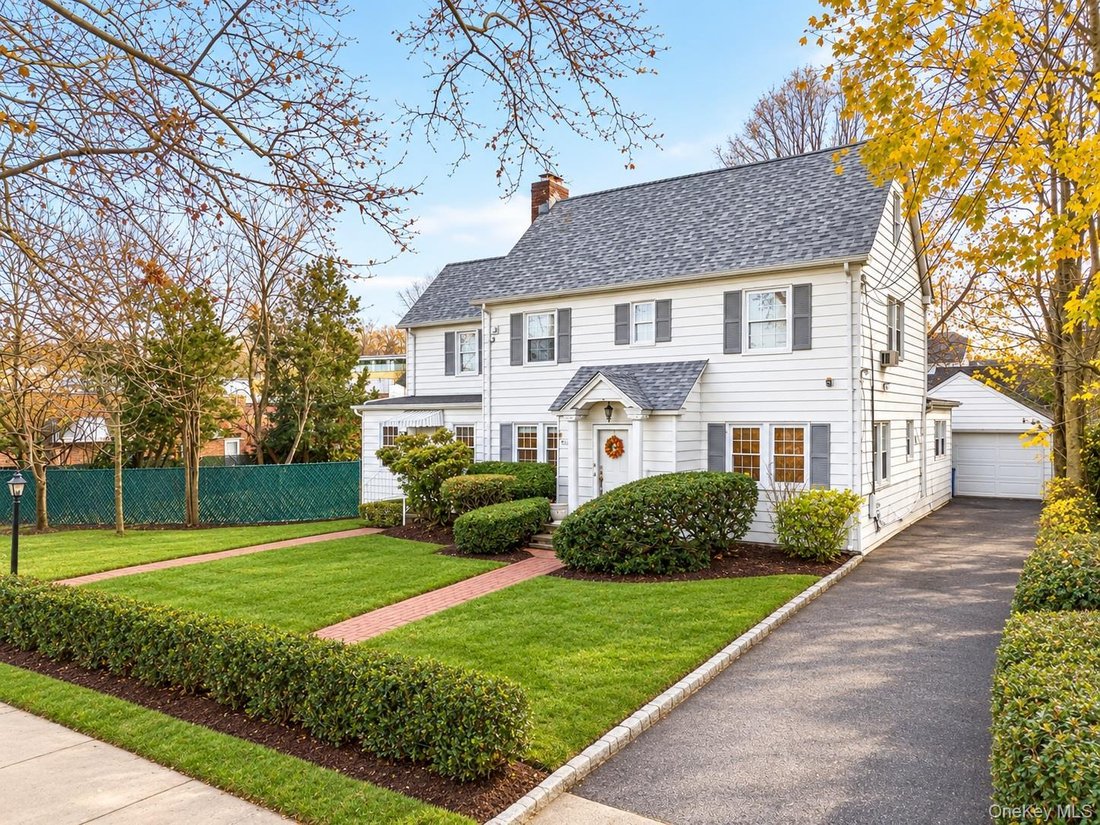House in New York, New York, United States 2 - 18939477