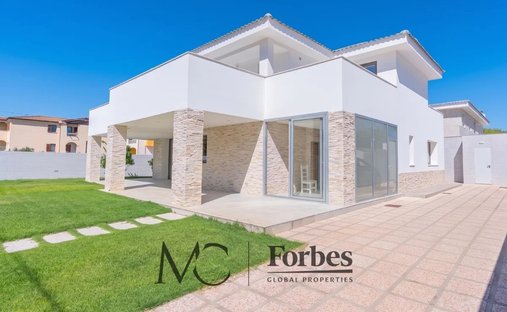 House in Centro, Olbia, Italy 1