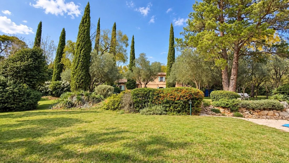 House in Beaurecueil, Provence-Alpes-Côte d'Azur, France 1 - 18939695
