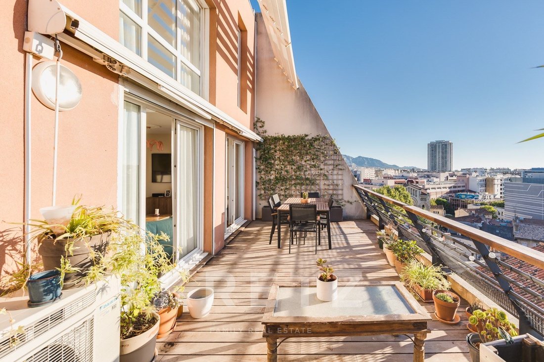 Apartment in Le Rouet, 8e Arrondissement, Marseille 2 - 18941010