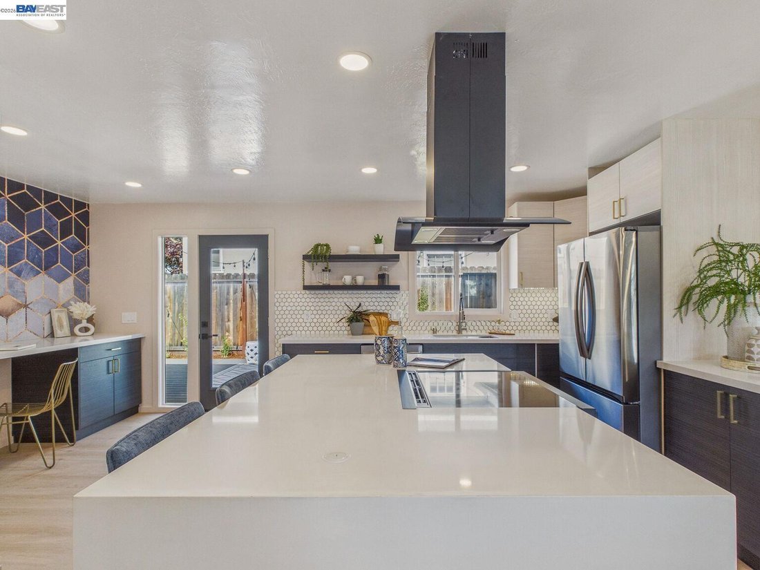 House in El Cerrito, California, United States 4 - 18941577
