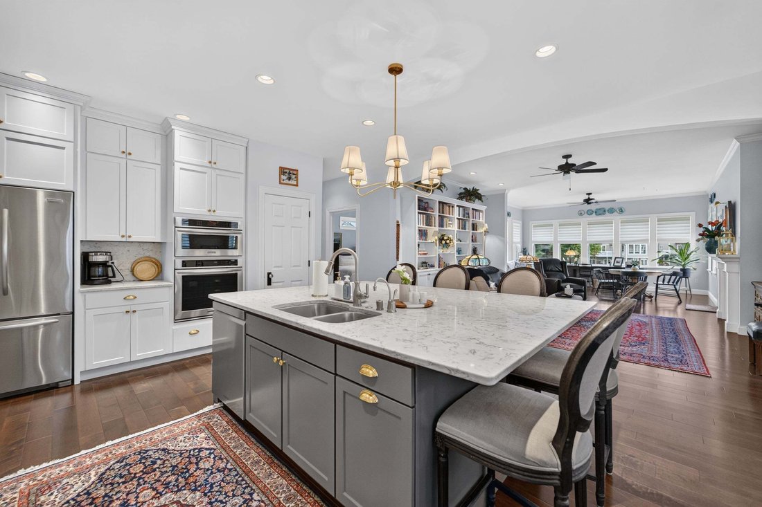 Condo in Madison, Wisconsin, United States 4 - 18942411