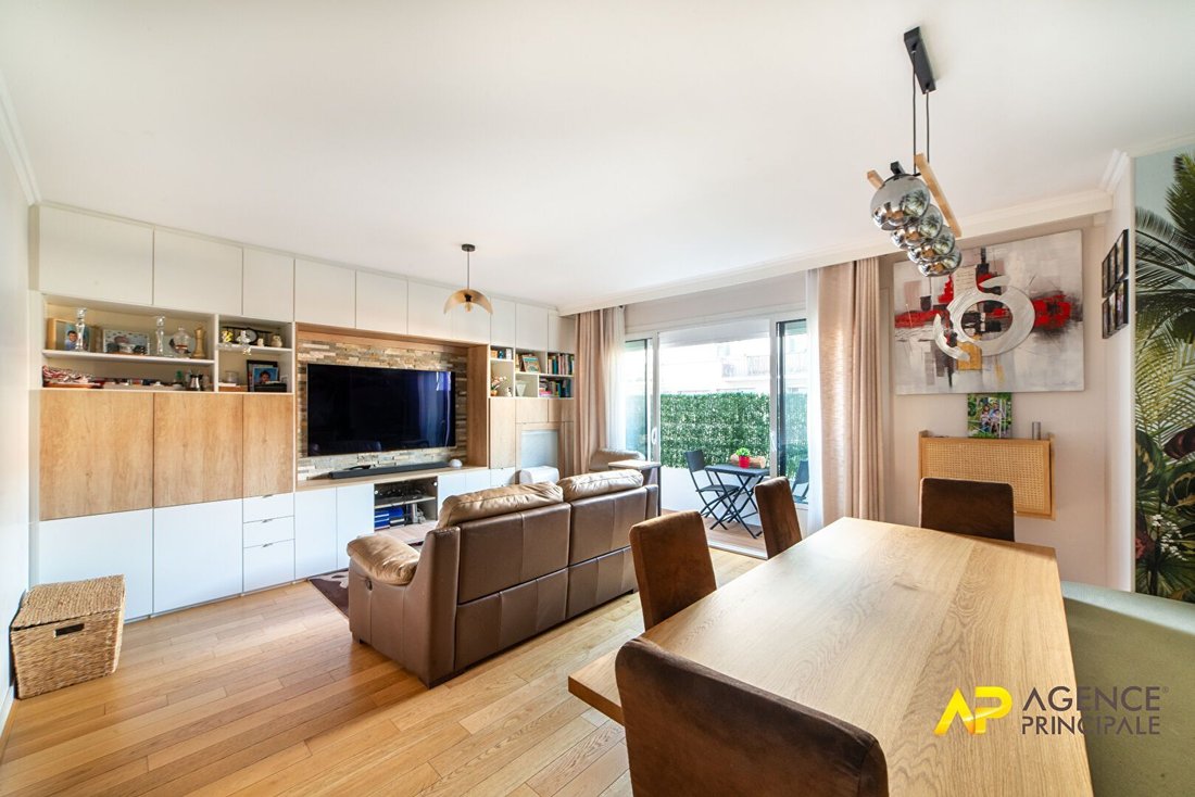 Apartment in Centre-Voltaire, Asnières-sur-Seine, France 1 - 18940626