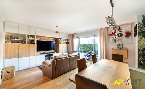 Apartment in Centre-Voltaire, Asnières-sur-Seine, France 1