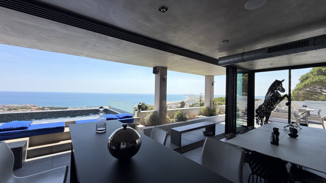 Villa in Espace Villeroy-Les Quilles, Sète, France 2 - 18943794