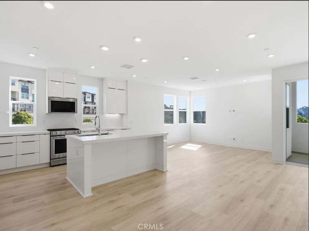 Condo in San Diego, California, United States 1 - 18943262