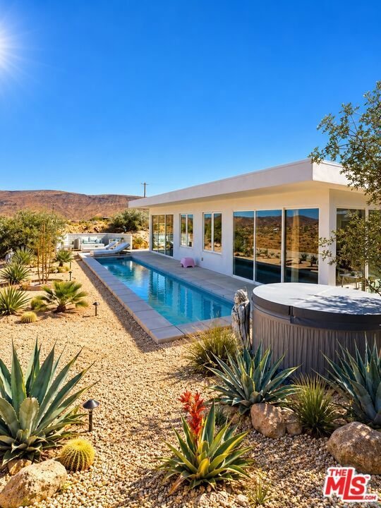 House in Yucca Valley, California, United States 2 - 18939367
