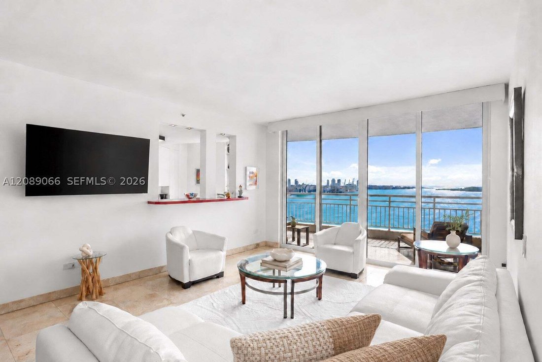 Condo in Miami, Florida, United States 1 - 18939789