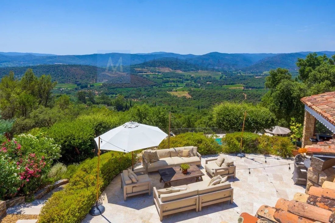 Villa in Grimaud, Provence-Alpes-Côte d'Azur, France 1 - 18443916