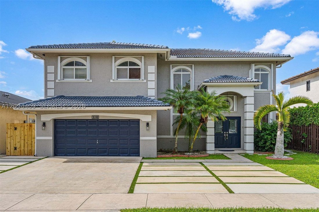 House in Miami, Florida, United States 1 - 18943031