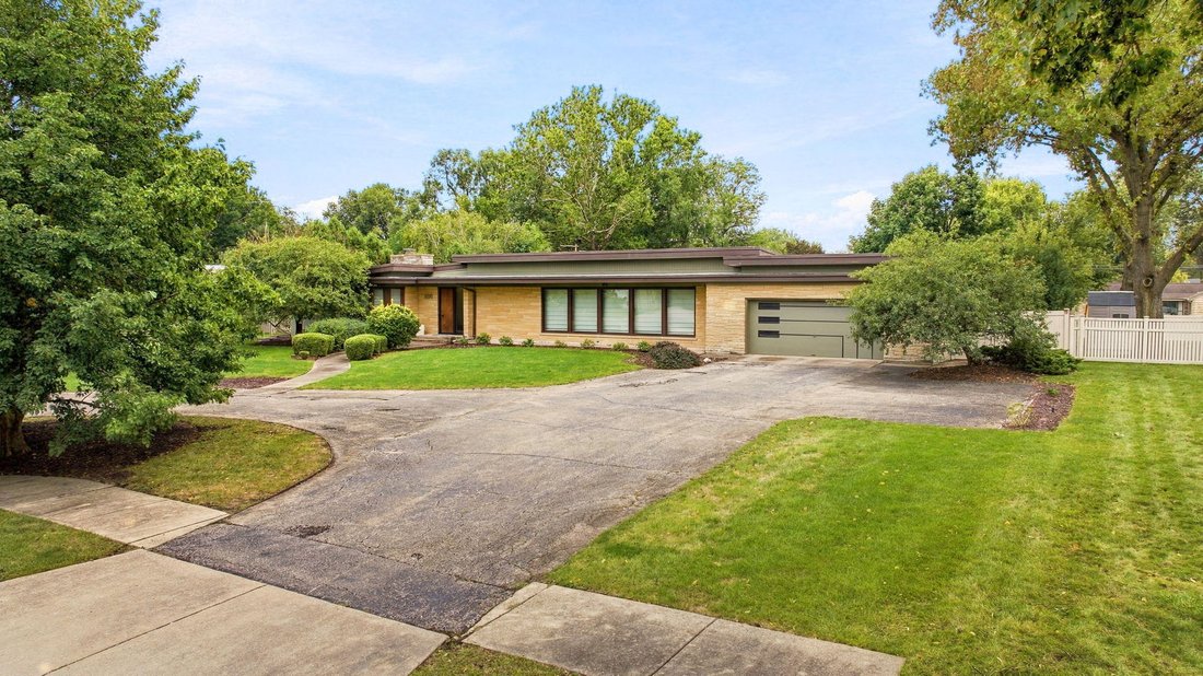House in Joliet, Illinois, United States 2 - 18939678
