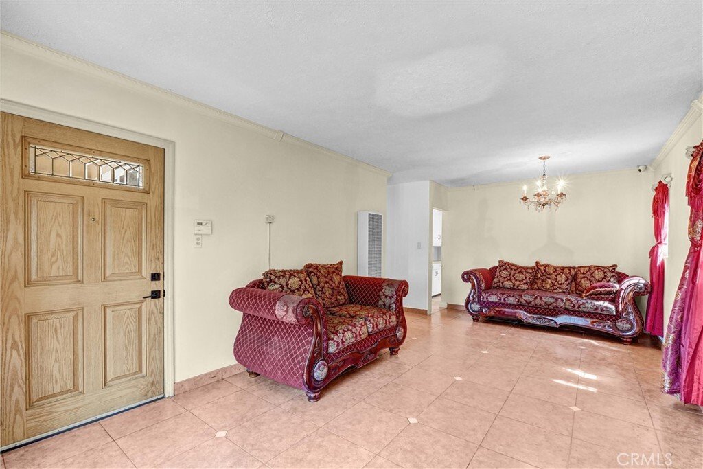 House in Los Angeles, California, United States 4 - 18941632