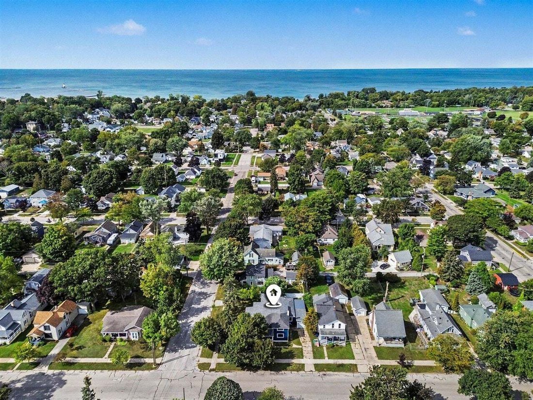 House in Ludington, Michigan, United States 3 - 18943408