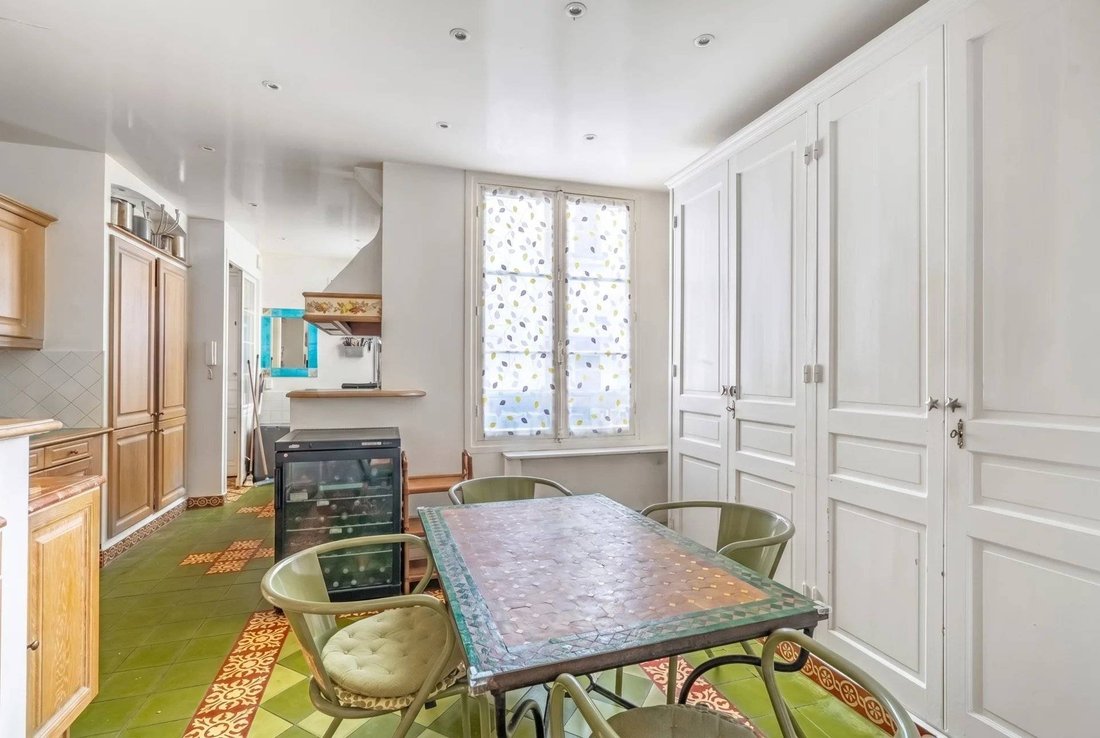 Apartment in Bois de Boulogne, Paris 16e Arrondissement, Paris 5 - 18189390