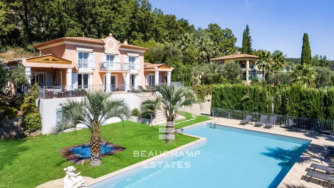 Villa in Grasse, Provence-Alpes-Côte d'Azur, France 1 - 18940116