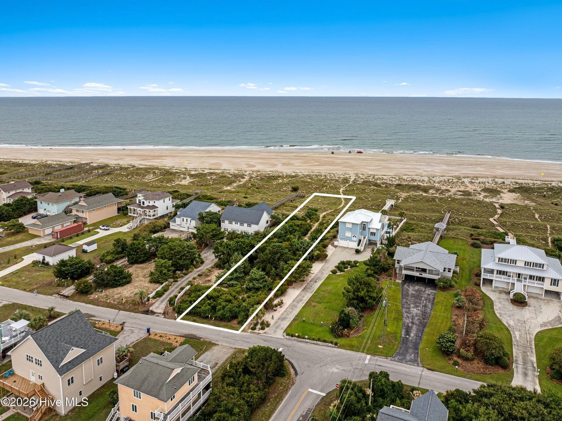 Land in Emerald Isle, North Carolina, United States 3 - 18942812