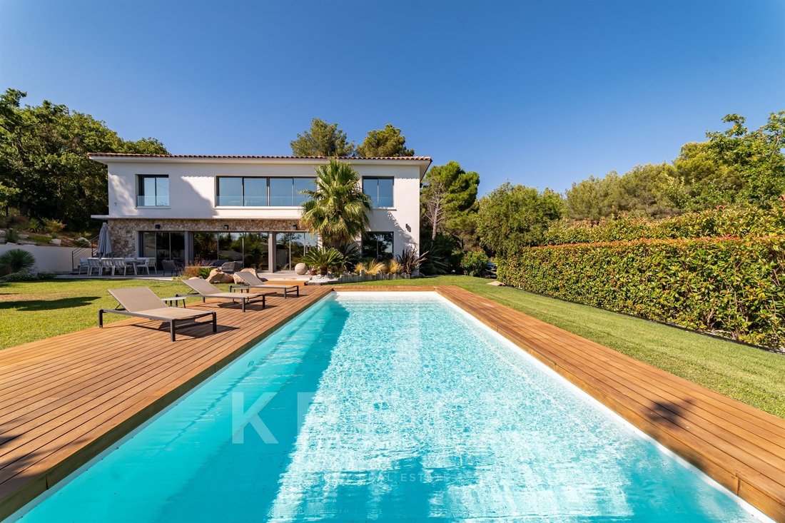 House in Granettes-Jauberte-Sainte Anne, Aix-en-Provence, France 3 - 18940761